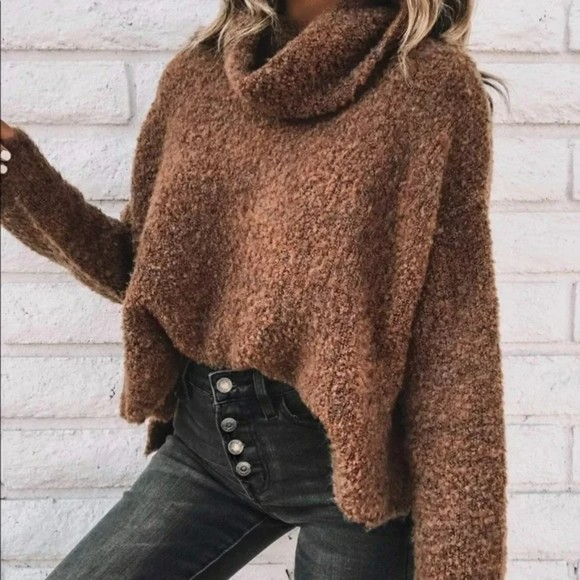 Vici Sweaters - Vici Menlo Cowl Neck Sweater size L